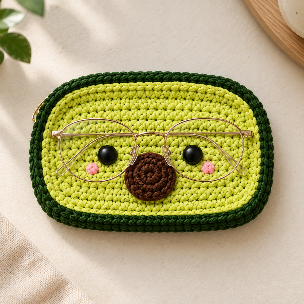 Crochet Glasses Holder – Snack Time Faces