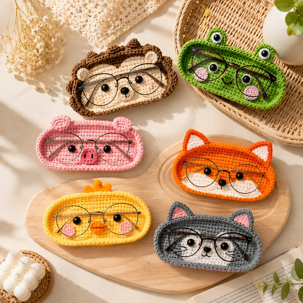 Crochet Glasses Holder – Playful Animal Faces